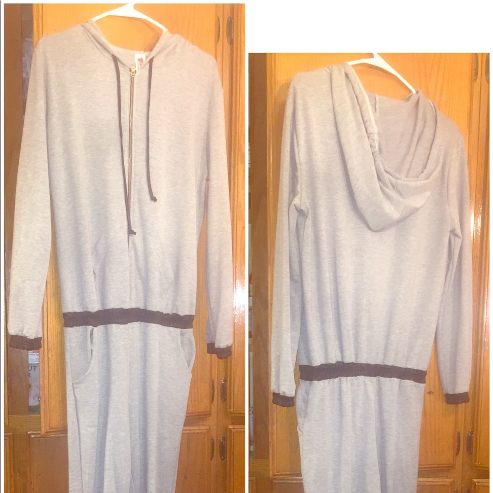One piece jumpsuit /wth hoodie slits on knees